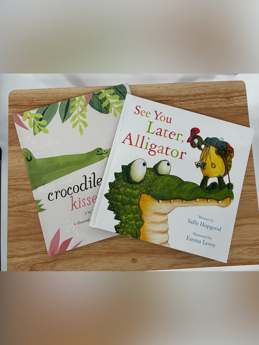 Kids ‘Alligator/Crocodile’ Book Bundle - 2 Books